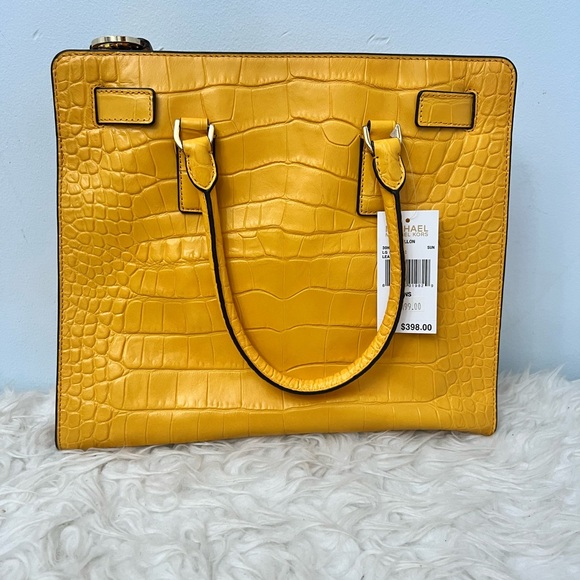 MICHAEL MICHAEL KORS
DILLON
30H4GAIT3E	SUN	
LG NS TOTE LEATHER - Picture 4 of 11